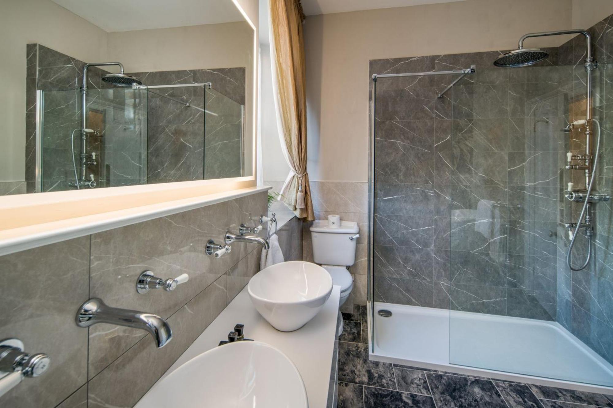 Albert Cottage Hotel Іст-Каус Екстер'єр фото